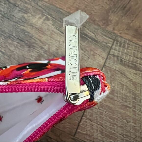 Vera Neumann for Clinique Floral Zip Bag - Picture 9 of 9